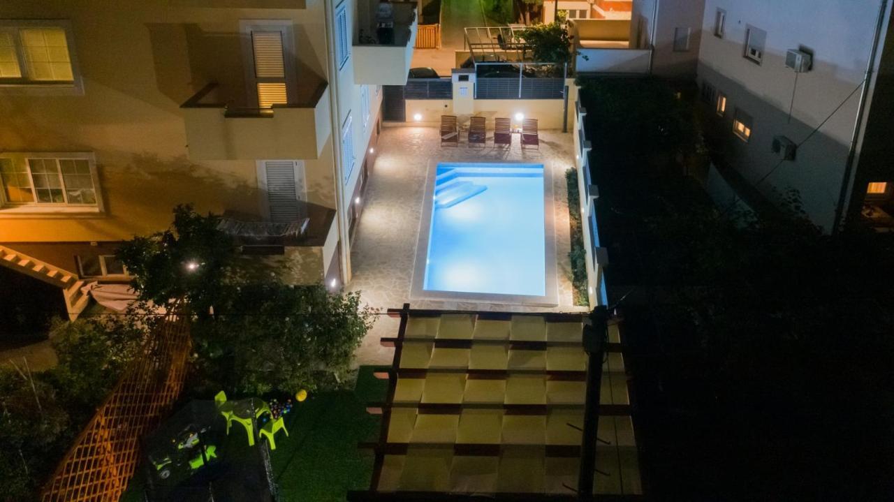 Apartments Dijana ザダル エクステリア 写真
