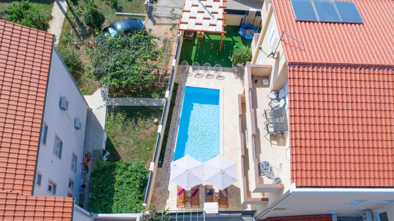 Apartments Dijana ザダル エクステリア 写真