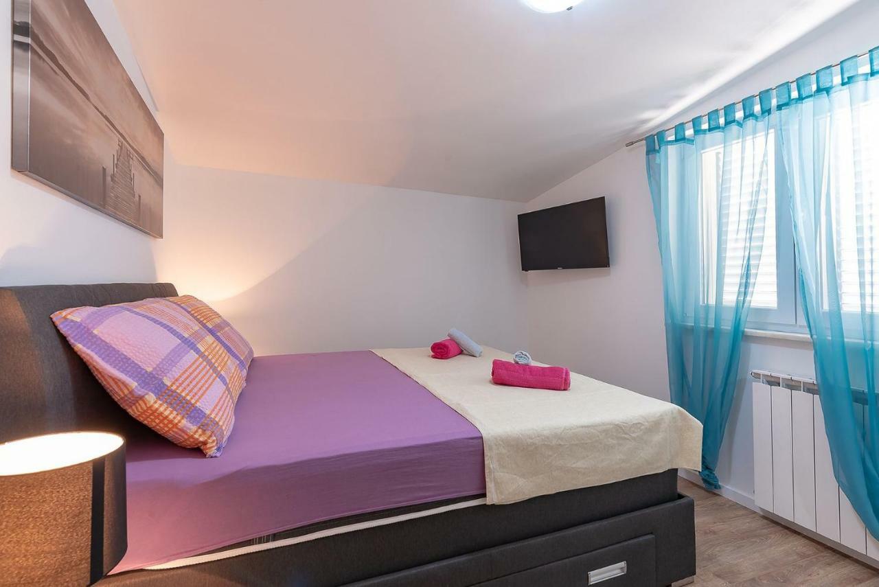 Apartments Dijana ザダル エクステリア 写真