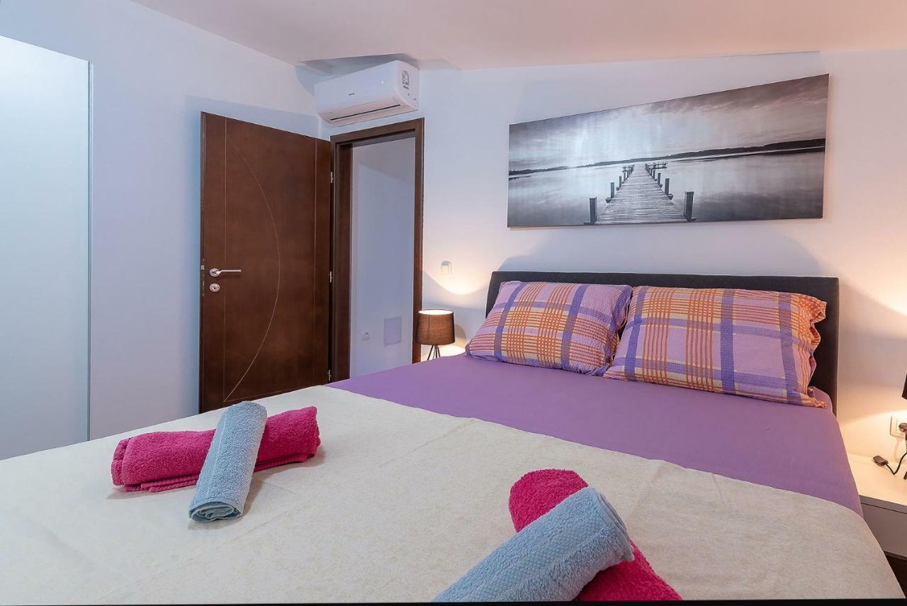 Apartments Dijana ザダル エクステリア 写真